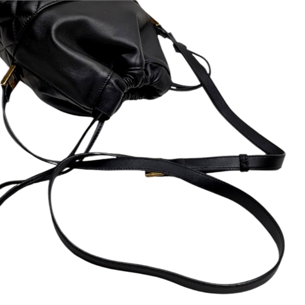 Authentic VERSACE NAPPA QUILTED MEDUSA BUCKET BAG - Picture 4 of 12